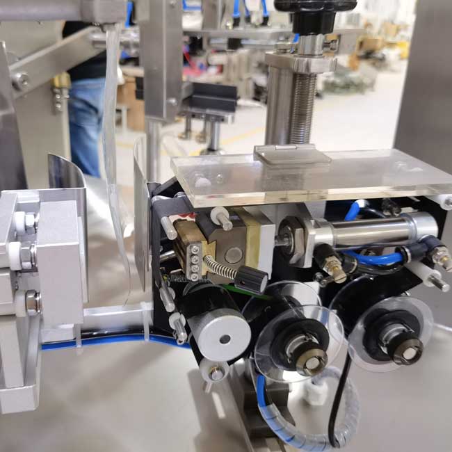 Automatic Granule & Powder Packaging Machine Automatic Granule & Powder Packaging Machine